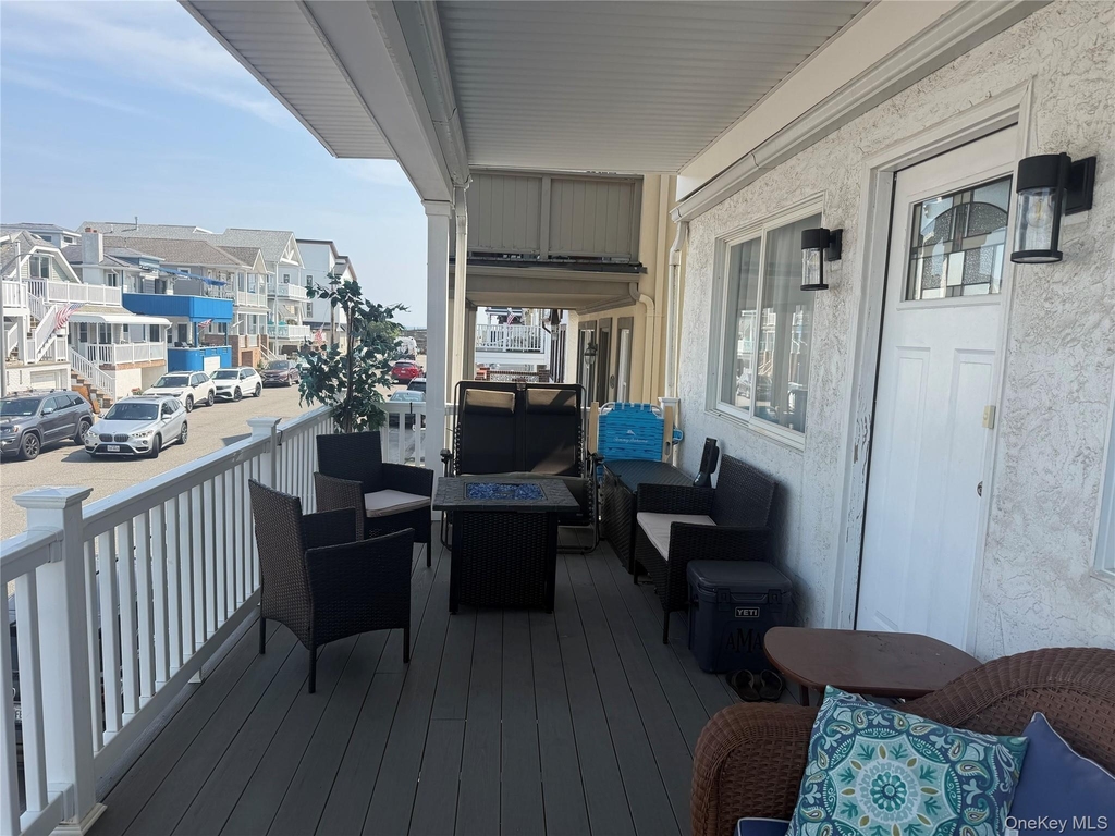 31 Illinois Avenue - Photo 10
