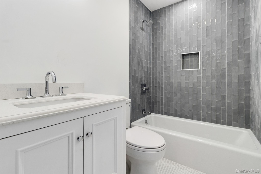 91-93 Henry Avenue - Photo 9