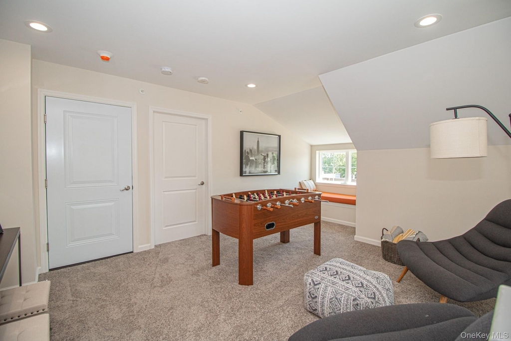 312 Ashley Court Avenue - Photo 21