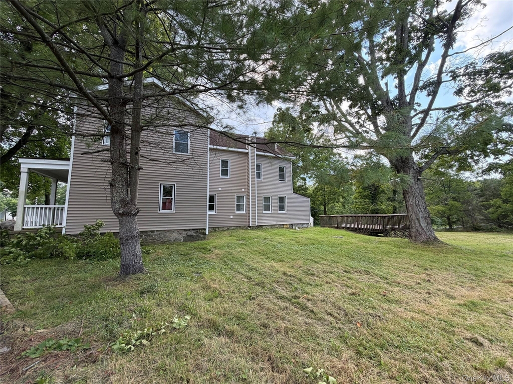 1445 Burlingham Road - Photo 1