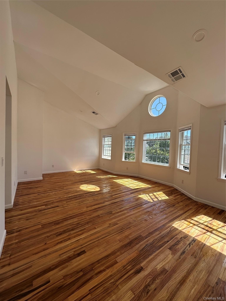 7807 Shore Road - Photo 9