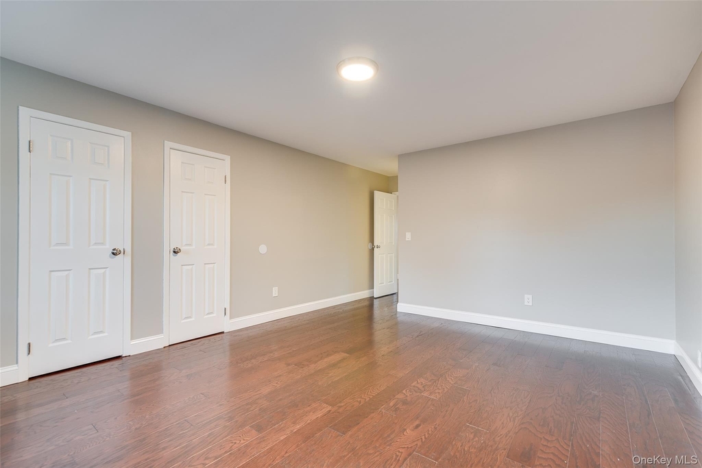 102 Glen Way - Photo 14