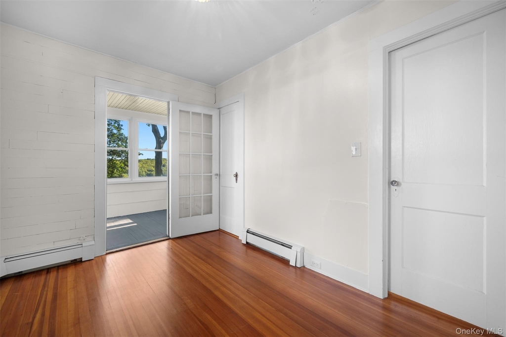 171 Taft Crescent - Photo 16