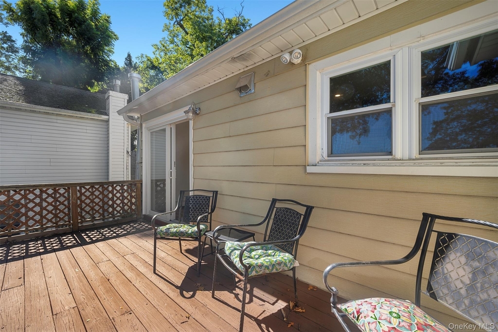 171 Taft Crescent - Photo 33