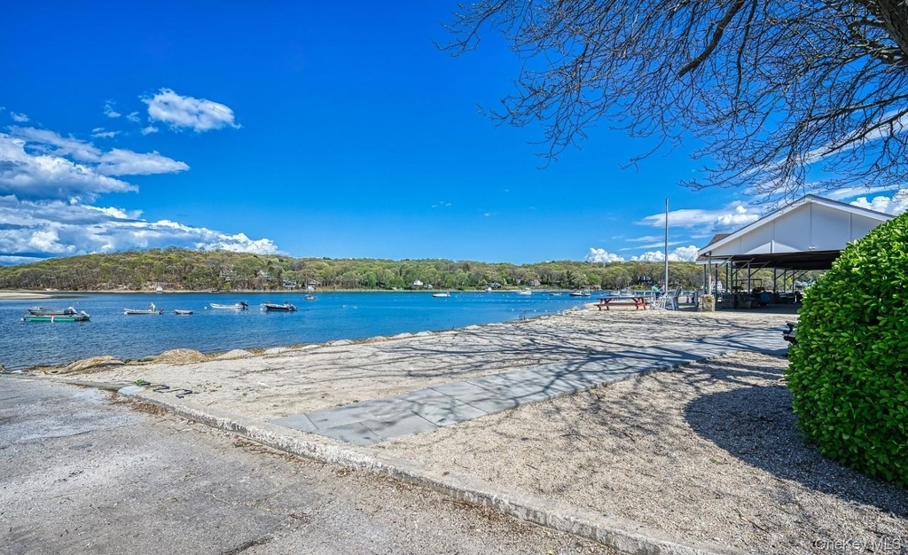 171 Taft Crescent - Photo 41
