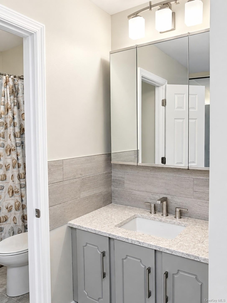 506 Alden Court N - Photo 8