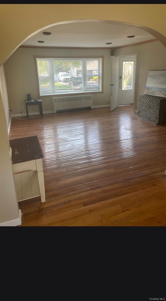 317 W 14th Street - Photo 0