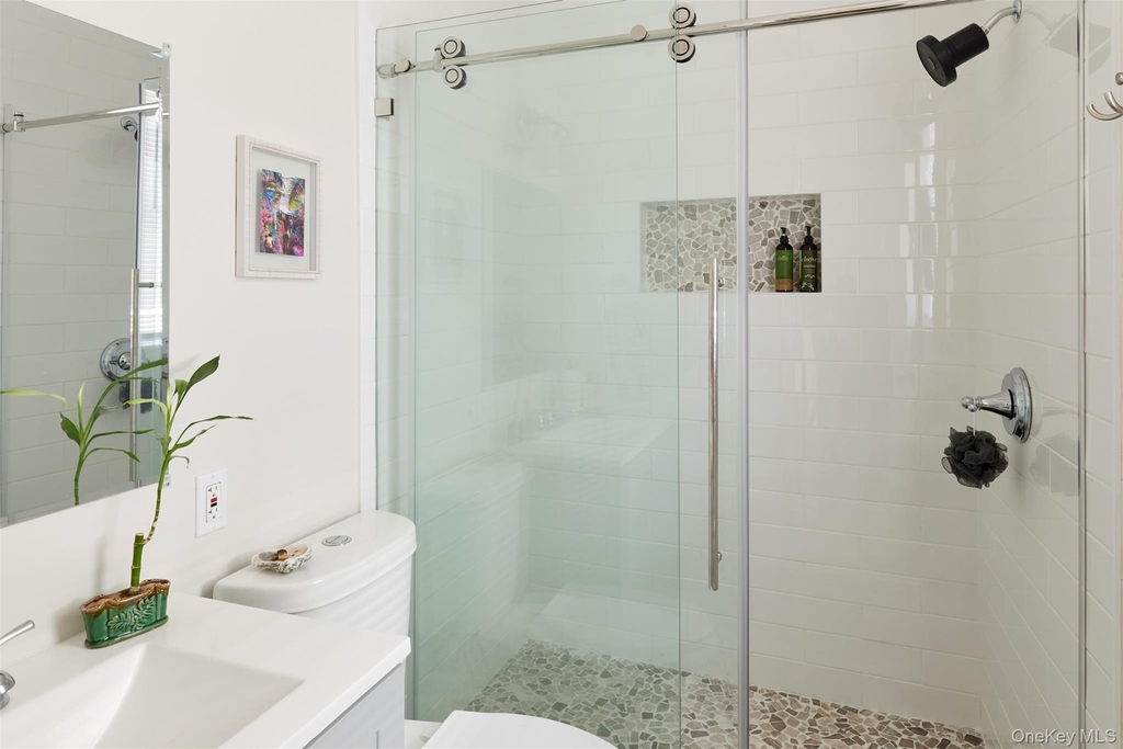 412 W Hudson Street - Photo 9