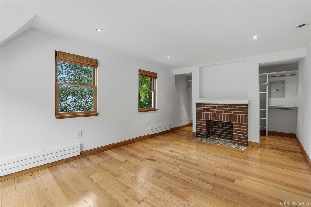 172 Grand Street - Photo 20