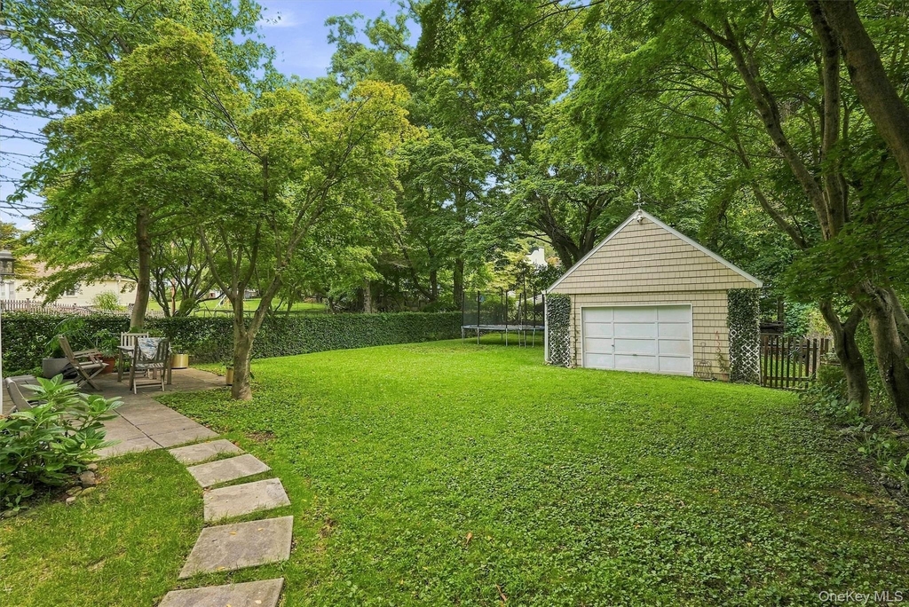 172 Grand Street - Photo 24