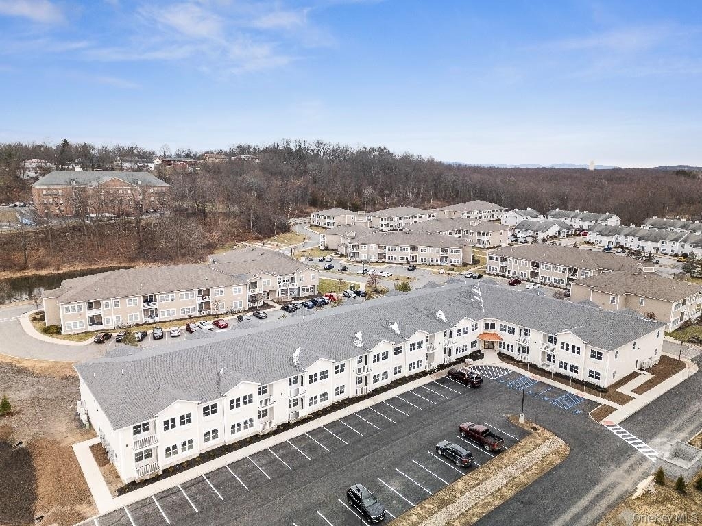 306 Bluestone Court - Photo 2