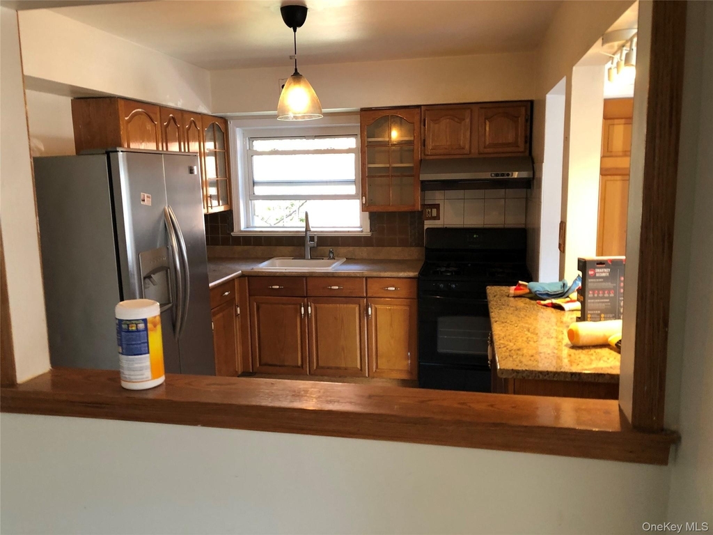 3508 153rd Street - Photo 2