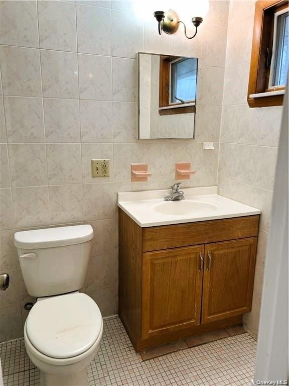 83 Lester Drive - Photo 4