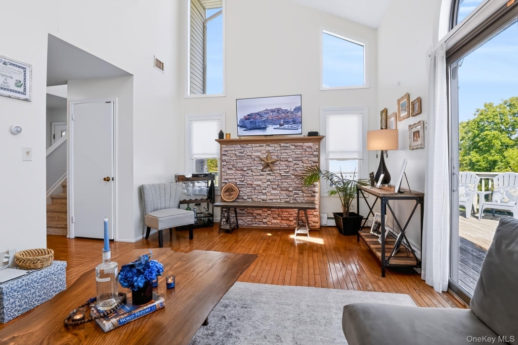21 Darin Road - Photo 8