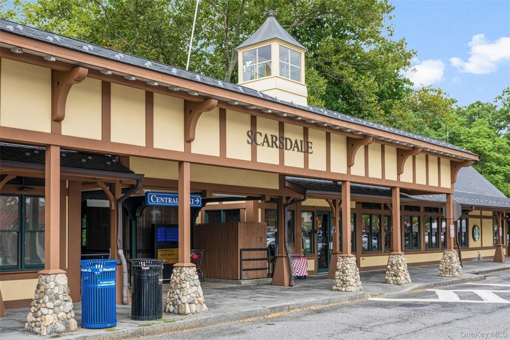 26 East Parkway - Photo 8