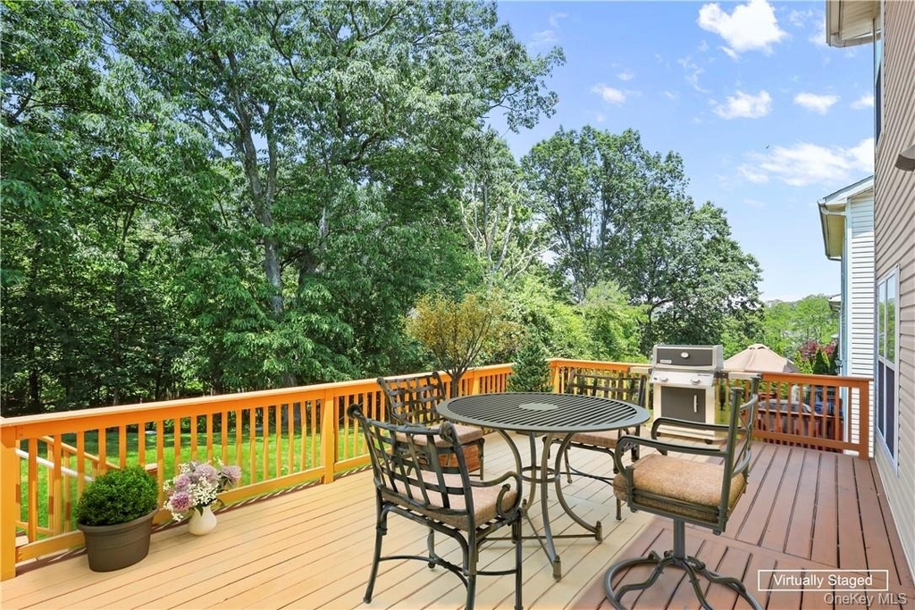 64 Greenvale Circle - Photo 10