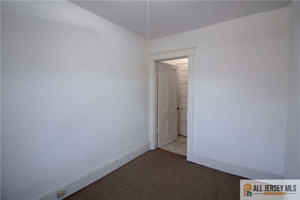 8 Whitehead Avenue - Photo 9