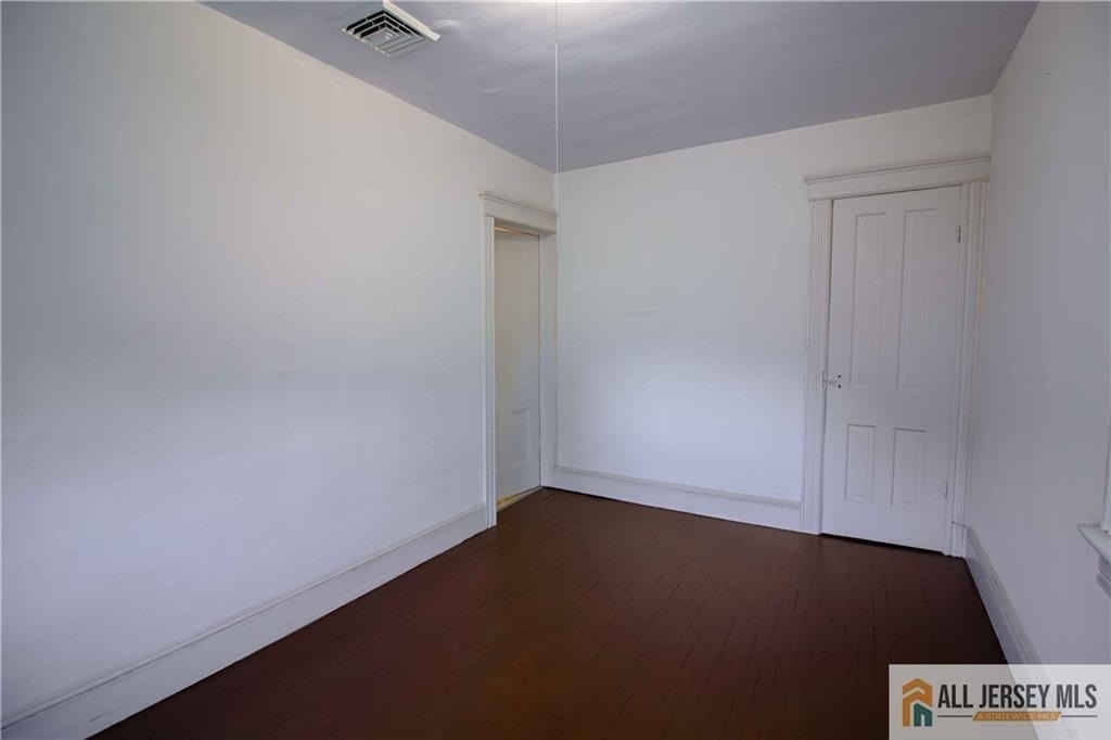 8 Whitehead Avenue - Photo 1