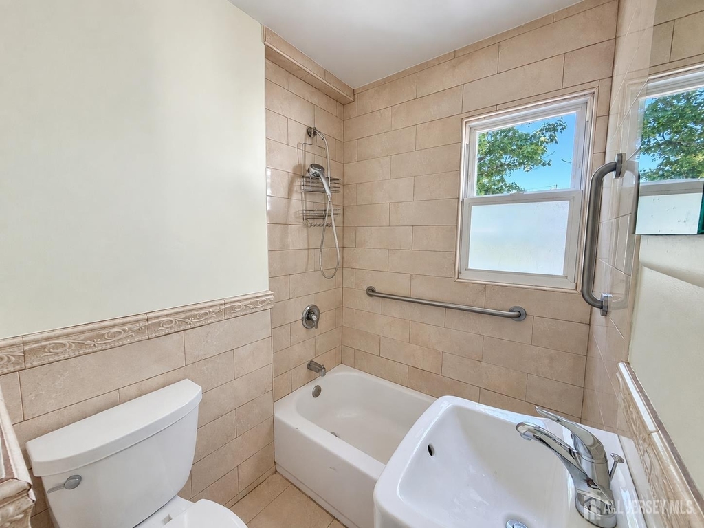 151 Macarthur Ave Avenue - Photo 10