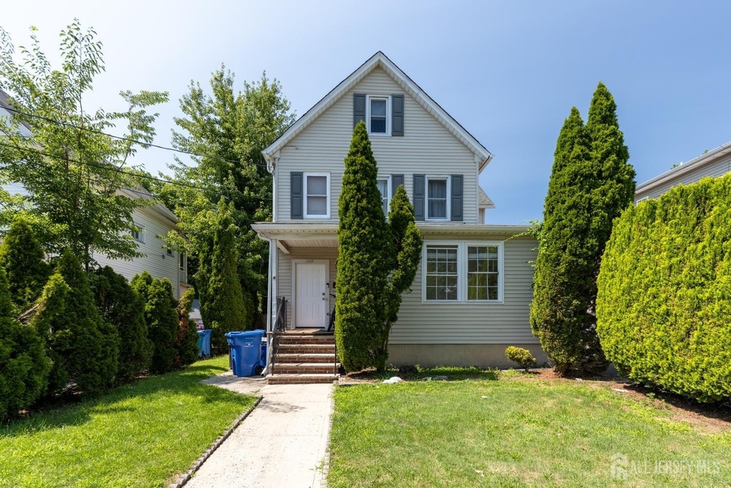348 Front Street - Photo 0