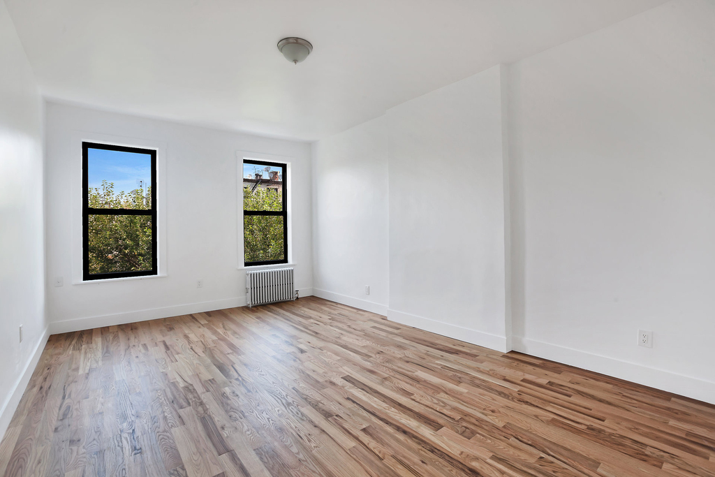 131 Bainbridge Street - Photo 1