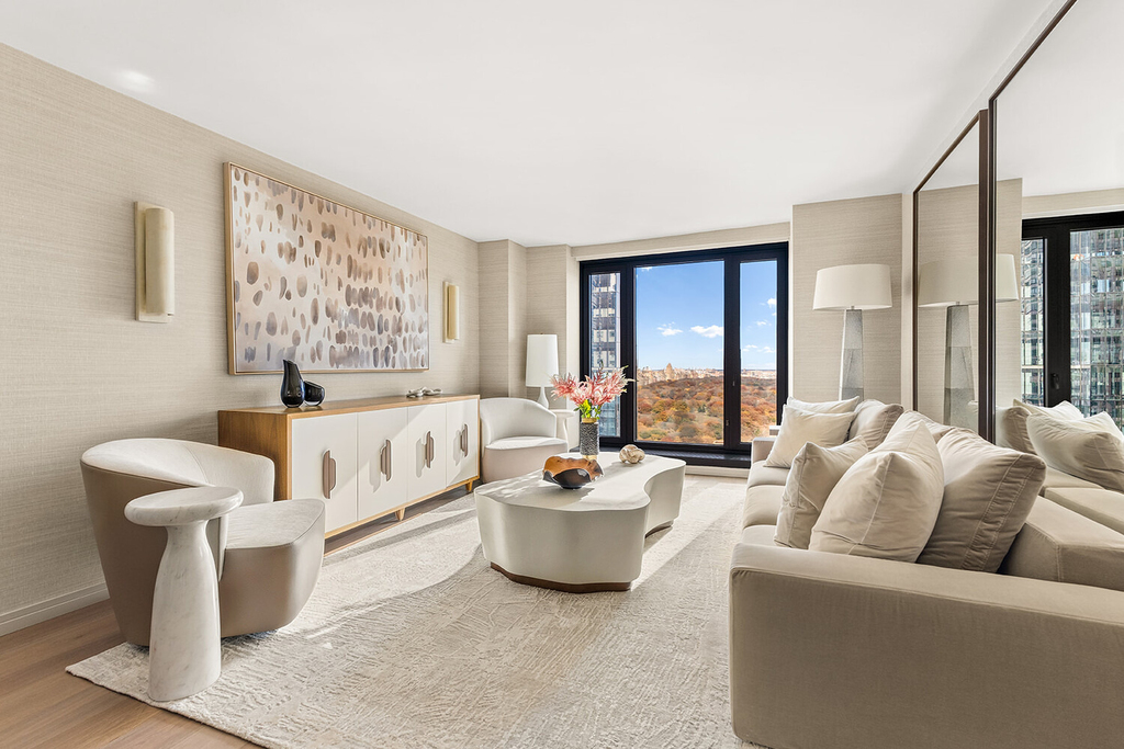 111 W 56th Street - Photo 1