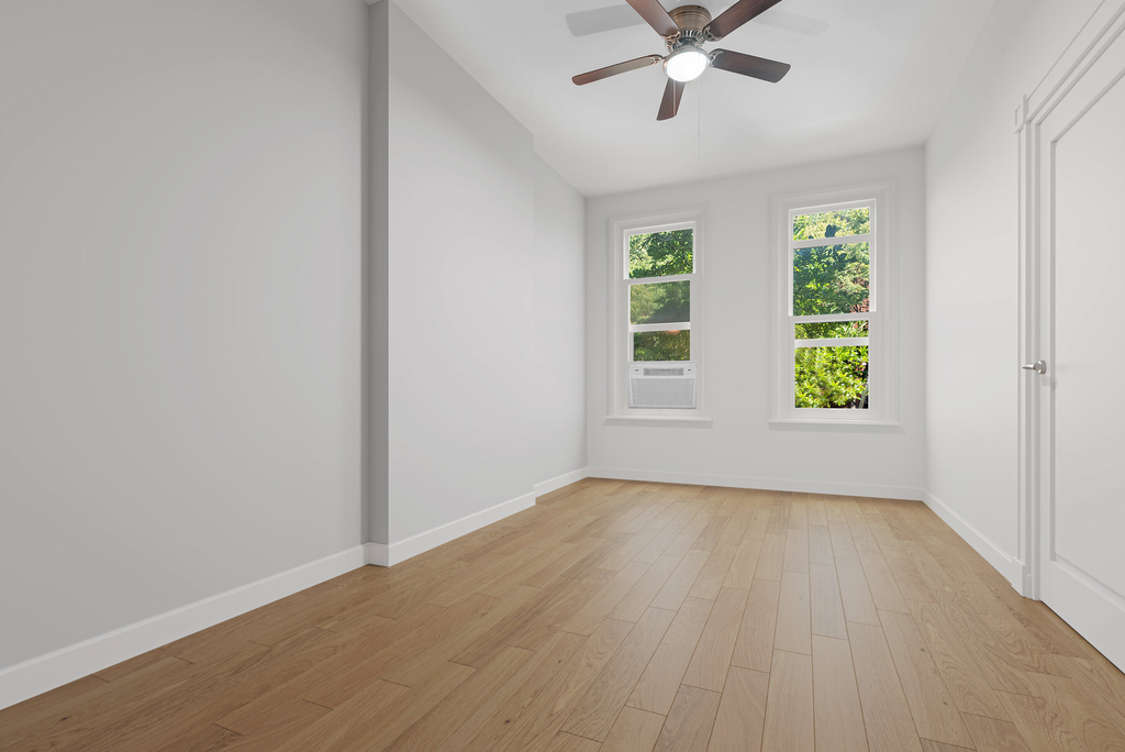 460 11th Street - Photo 3
