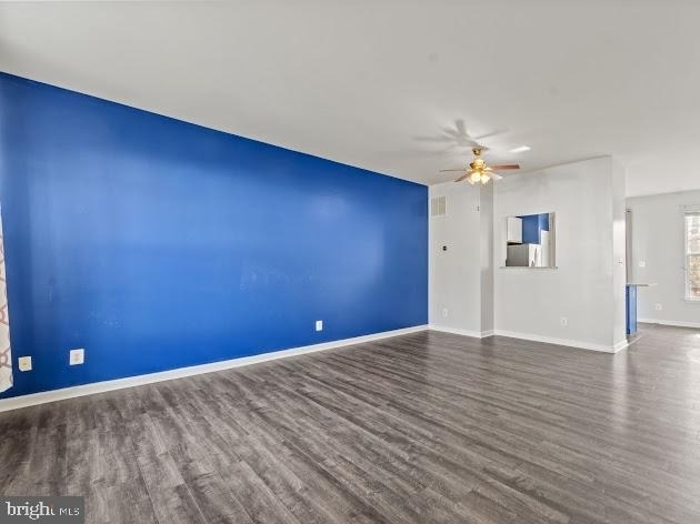 4252 Normandy Court - Photo 2