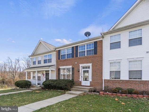 4252 Normandy Court - Photo 1