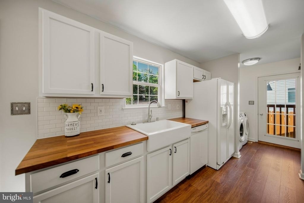 5718 Lucas Street - Photo 16