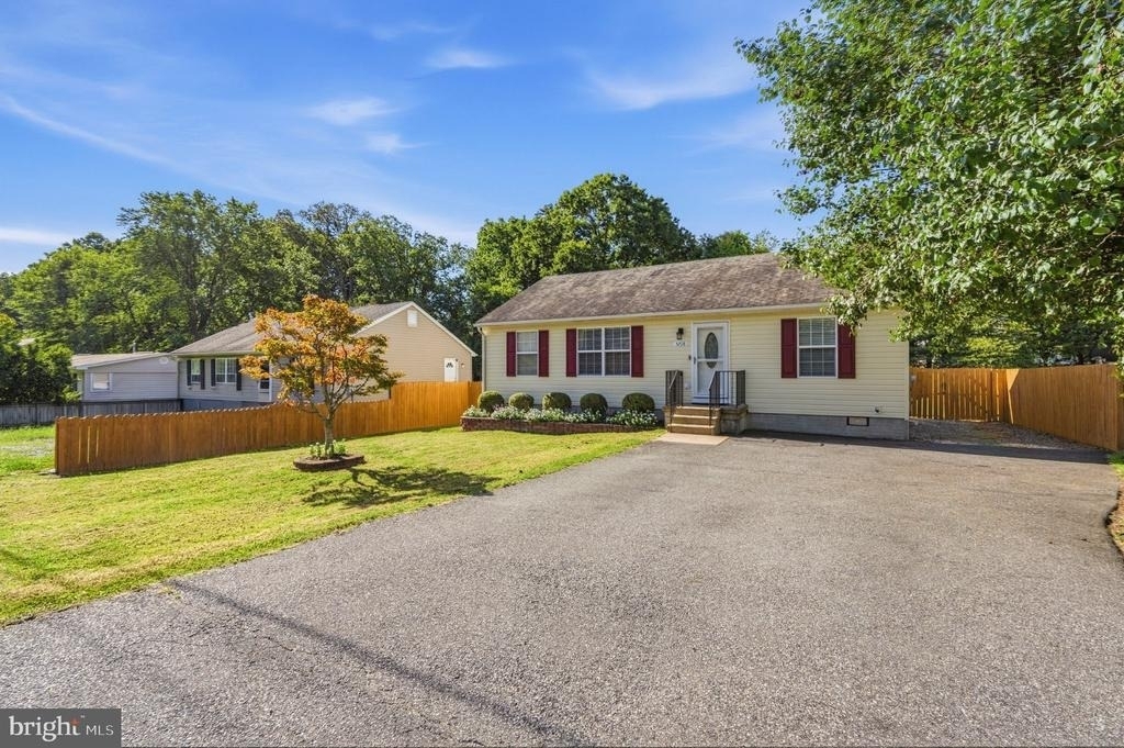 5718 Lucas Street - Photo 2