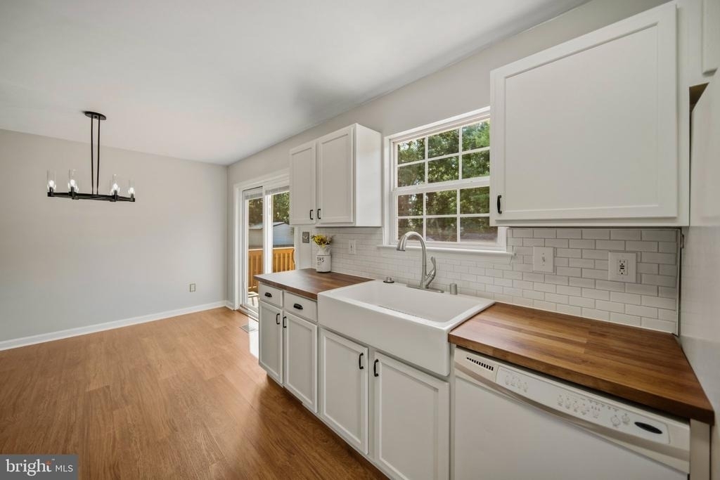 5718 Lucas Street - Photo 18