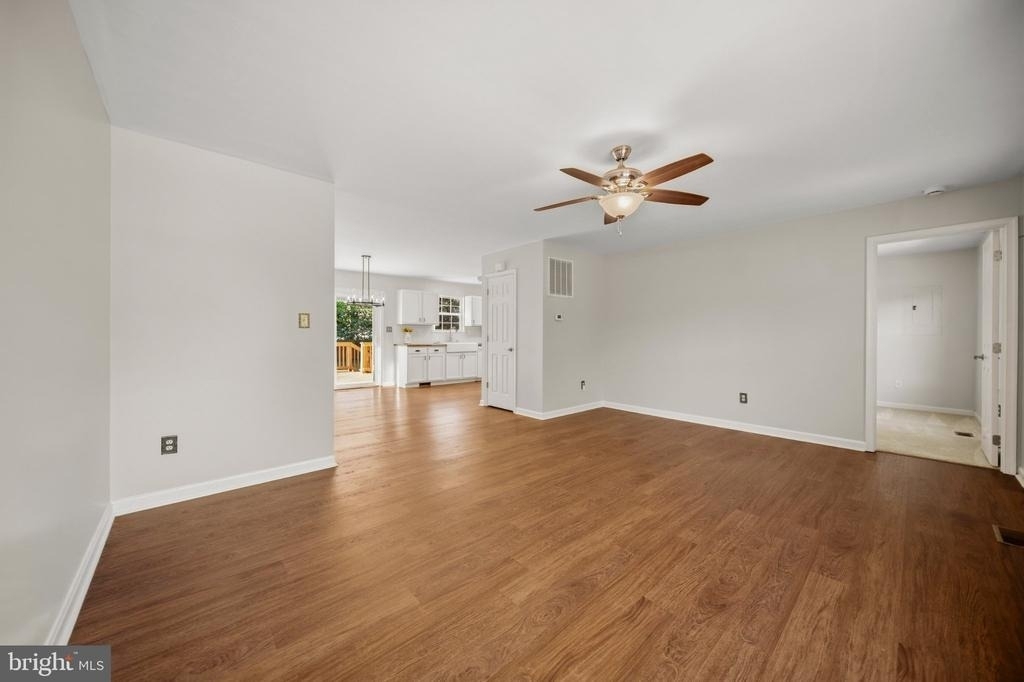 5718 Lucas Street - Photo 6