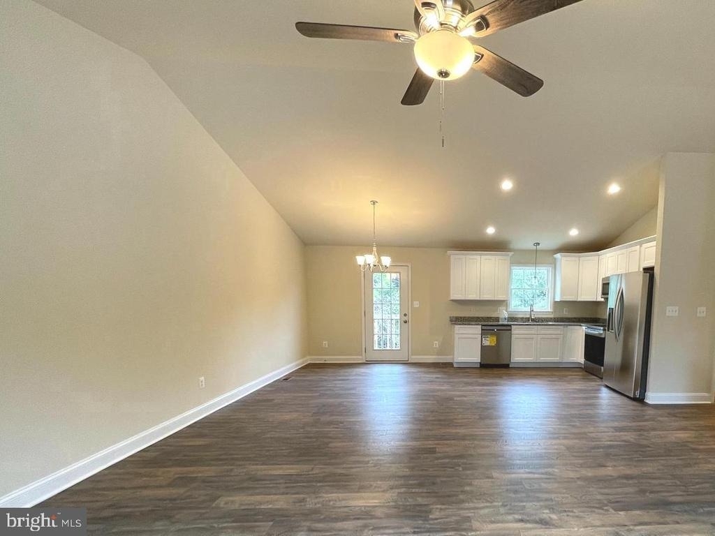8112 Leland - Photo 4