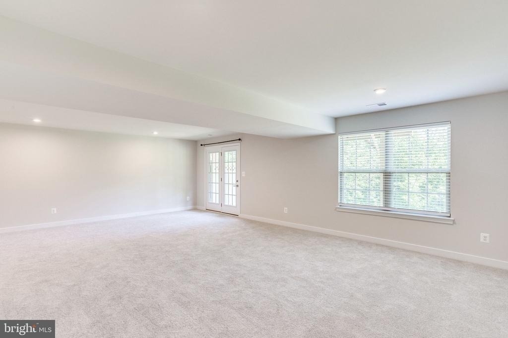 2183 Hemlock Bay Road - Photo 35