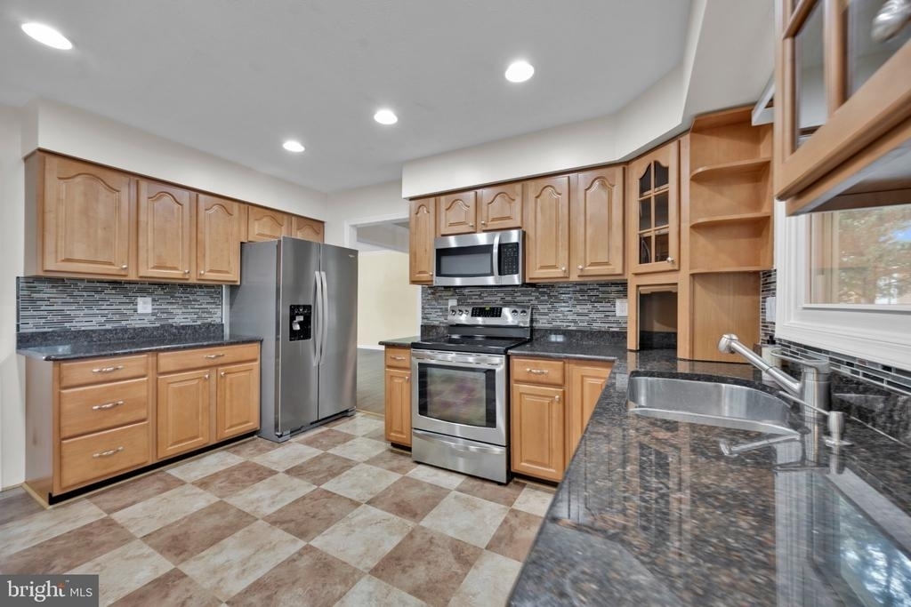 203 Markwood Drive - Photo 6