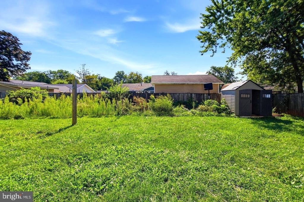 1100 N Sterling Boulevard - Photo 27