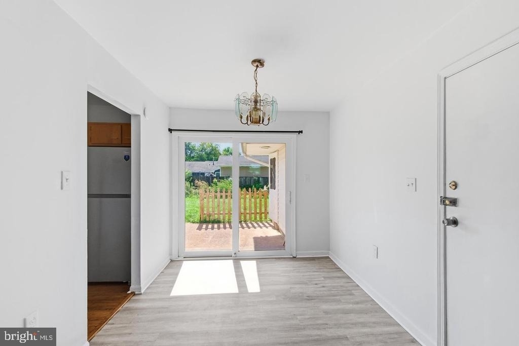 1100 N Sterling Boulevard - Photo 7