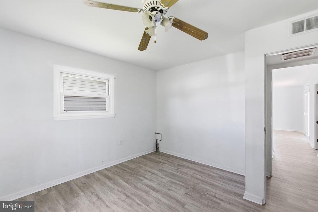 1100 N Sterling Boulevard - Photo 14
