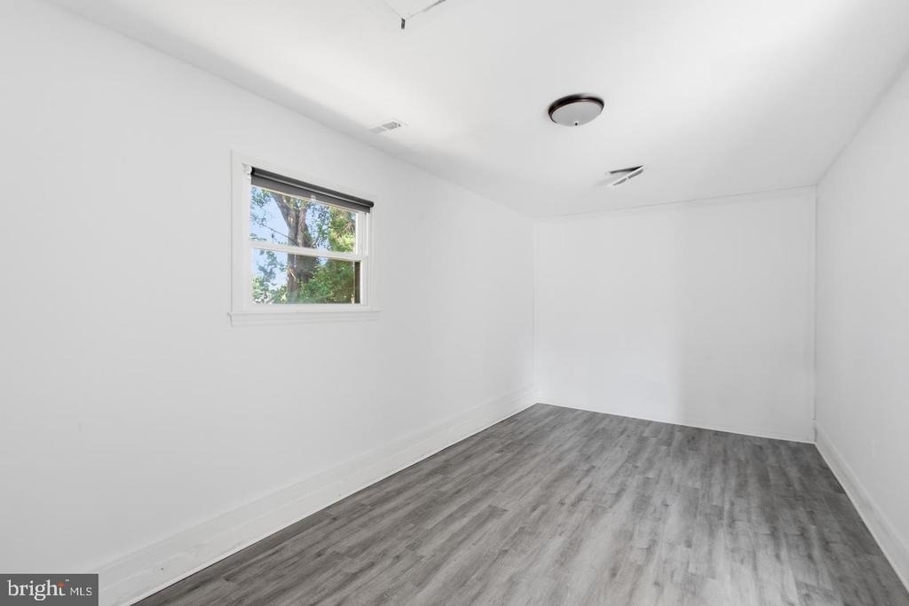 1100 N Sterling Boulevard - Photo 12