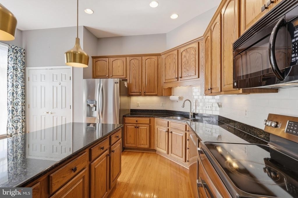 24699 Siltstone Square - Photo 8