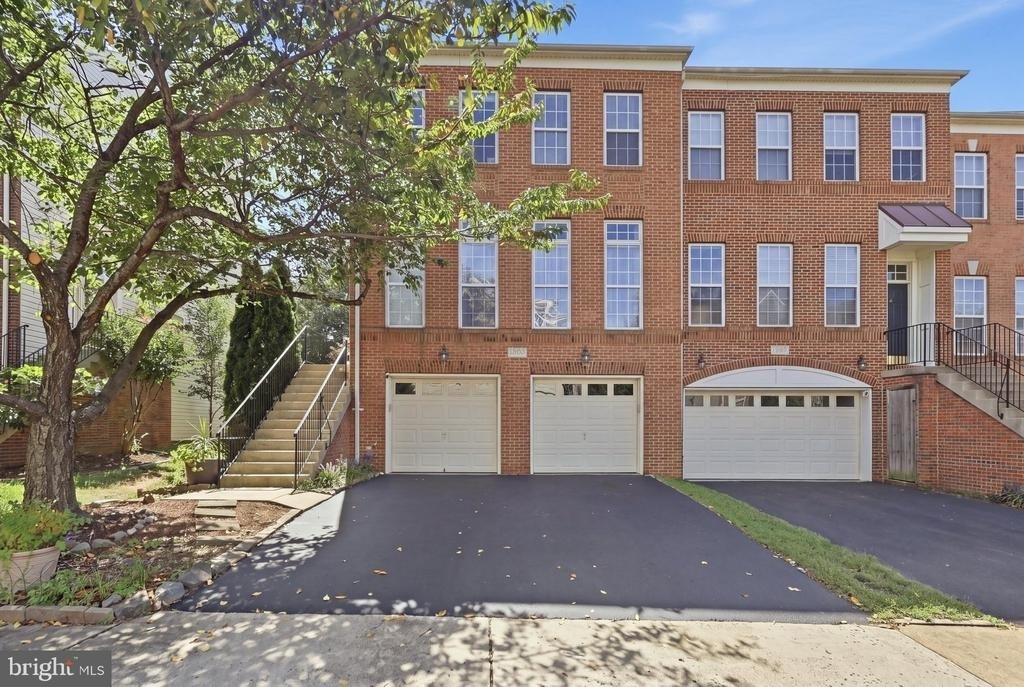 24699 Siltstone Square - Photo 1