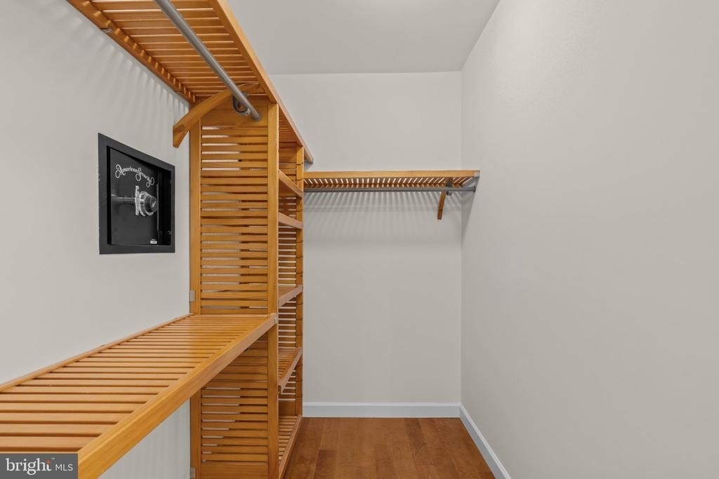 1701 Lake Shore Crest Drive - Photo 16