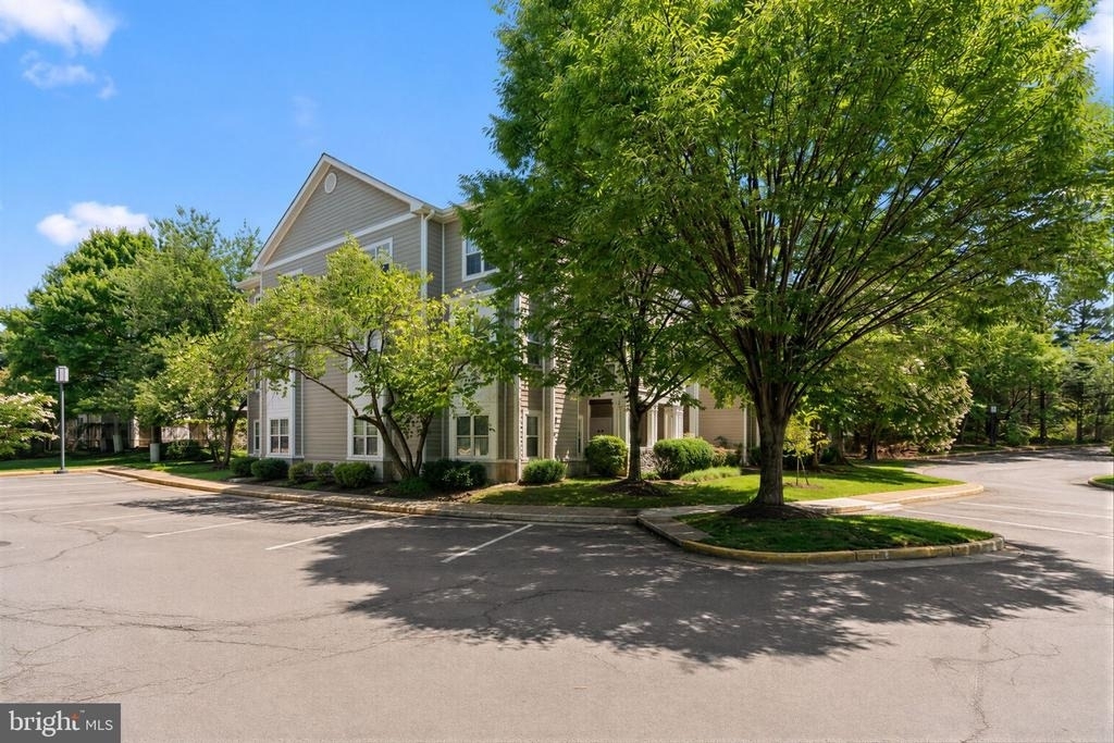 1701 Lake Shore Crest Drive - Photo 25
