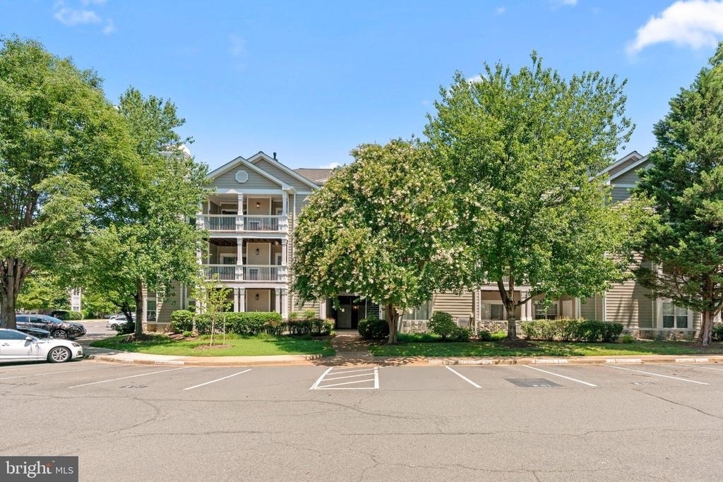 1701 Lake Shore Crest Drive - Photo 23