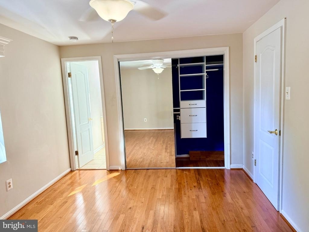 3005 Silent Valley Drive - Photo 5