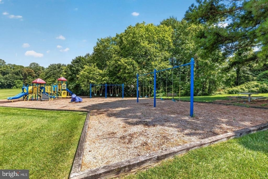 8509 Barrington Court - Photo 29