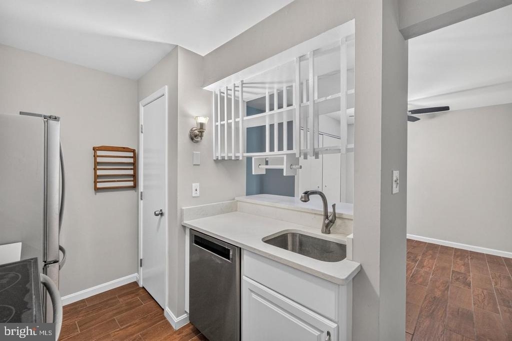 8509 Barrington Court - Photo 13