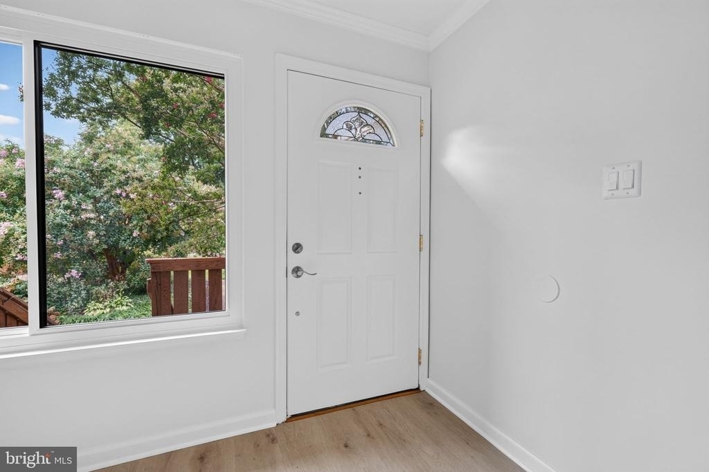1703 Westwind Way - Photo 6