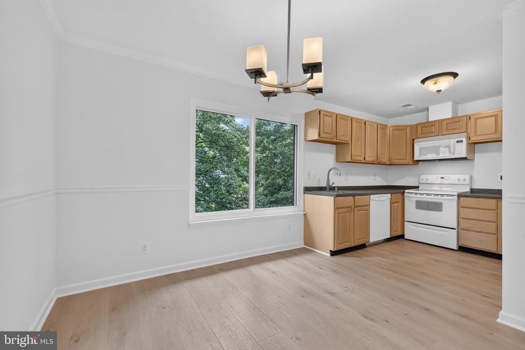 1703 Westwind Way - Photo 14